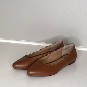 Me too Brown Leather, Scalloped edge, Flat